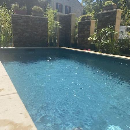 La Suite De Charme Du Mas De La Fontaine De Jonquier Avec Spa Privatif Seguret Bagian luar foto